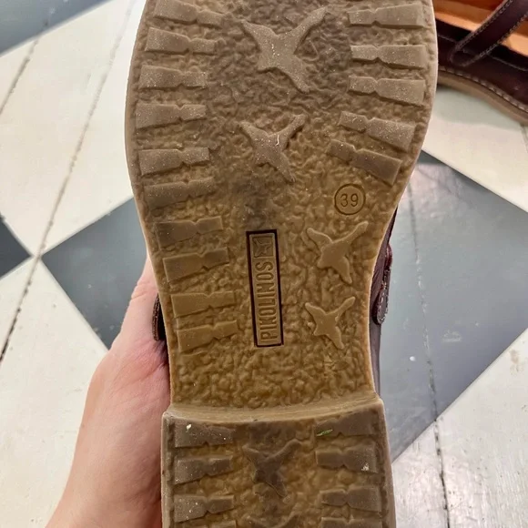 PIKOLINOS Women’s Burgundy Leather Slip-Ons - Picture 4 of 4